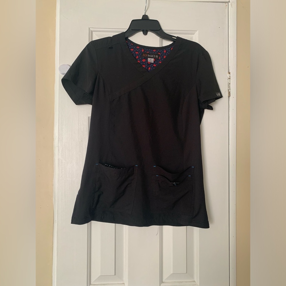 Black Scrub Top